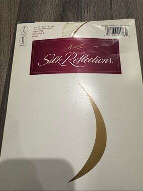Hanes Silk Reflections stockings size 2 - White